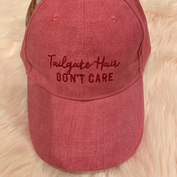 Accessories - 💕Tailgate hair don’t care hat
